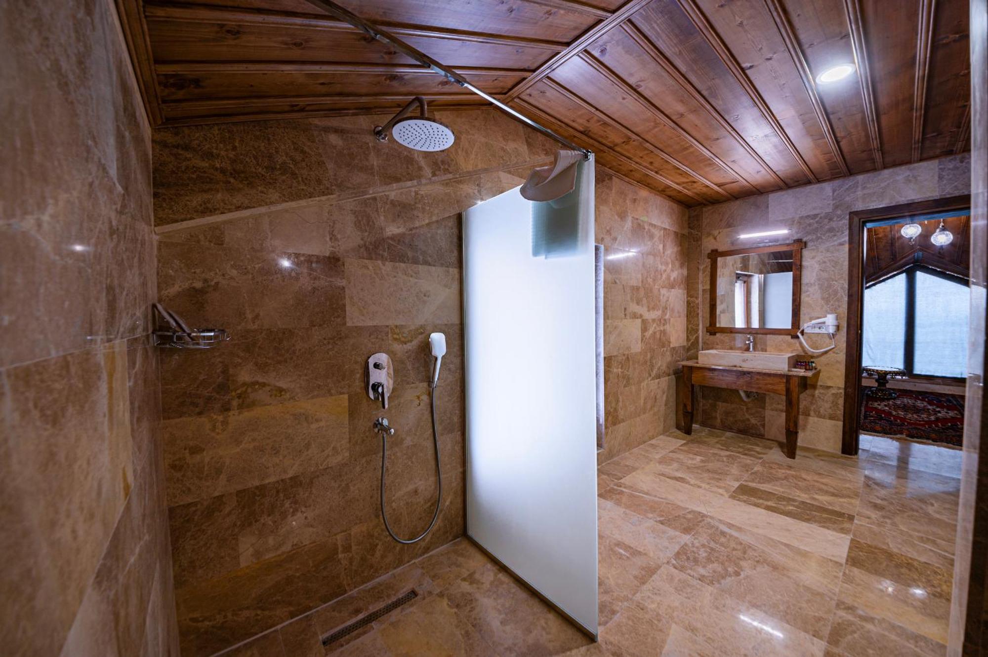 Remus Romulus Cappadocia Hotel Üçhisar Buitenkant foto